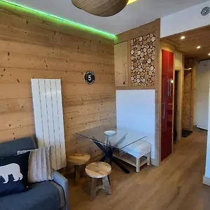 Appartement Le Cocon Des Neiges, Montgenèvre